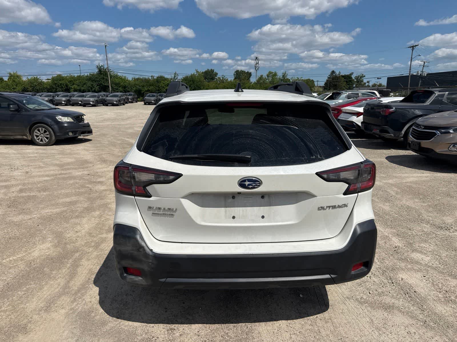 Used 2024 Subaru Outback Premium AWD/4WD image 13