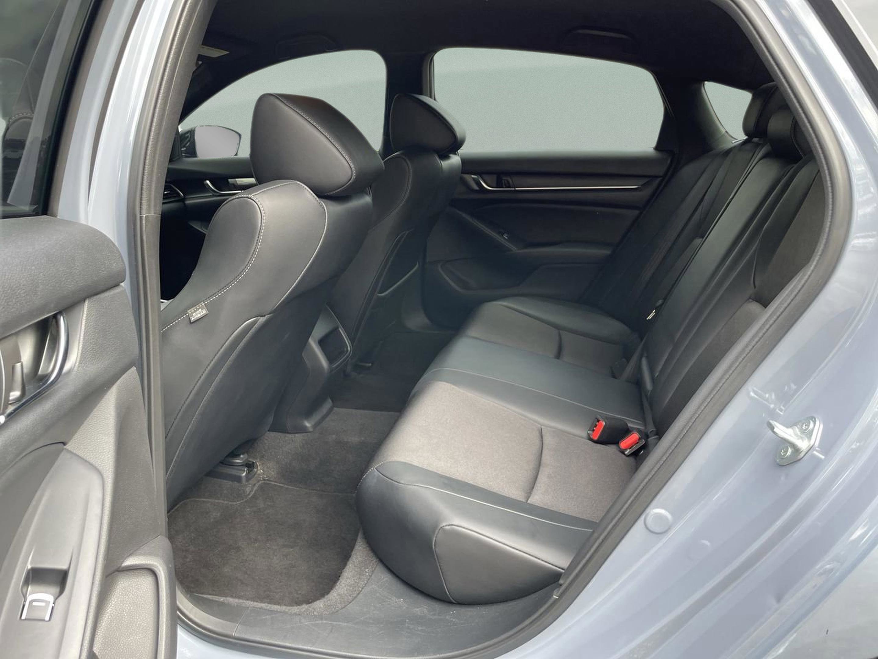 Used 2022 Honda Accord Sport image 16