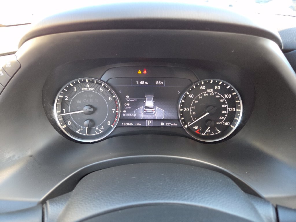 Used 2021 Nissan Armada SV RWD image 38