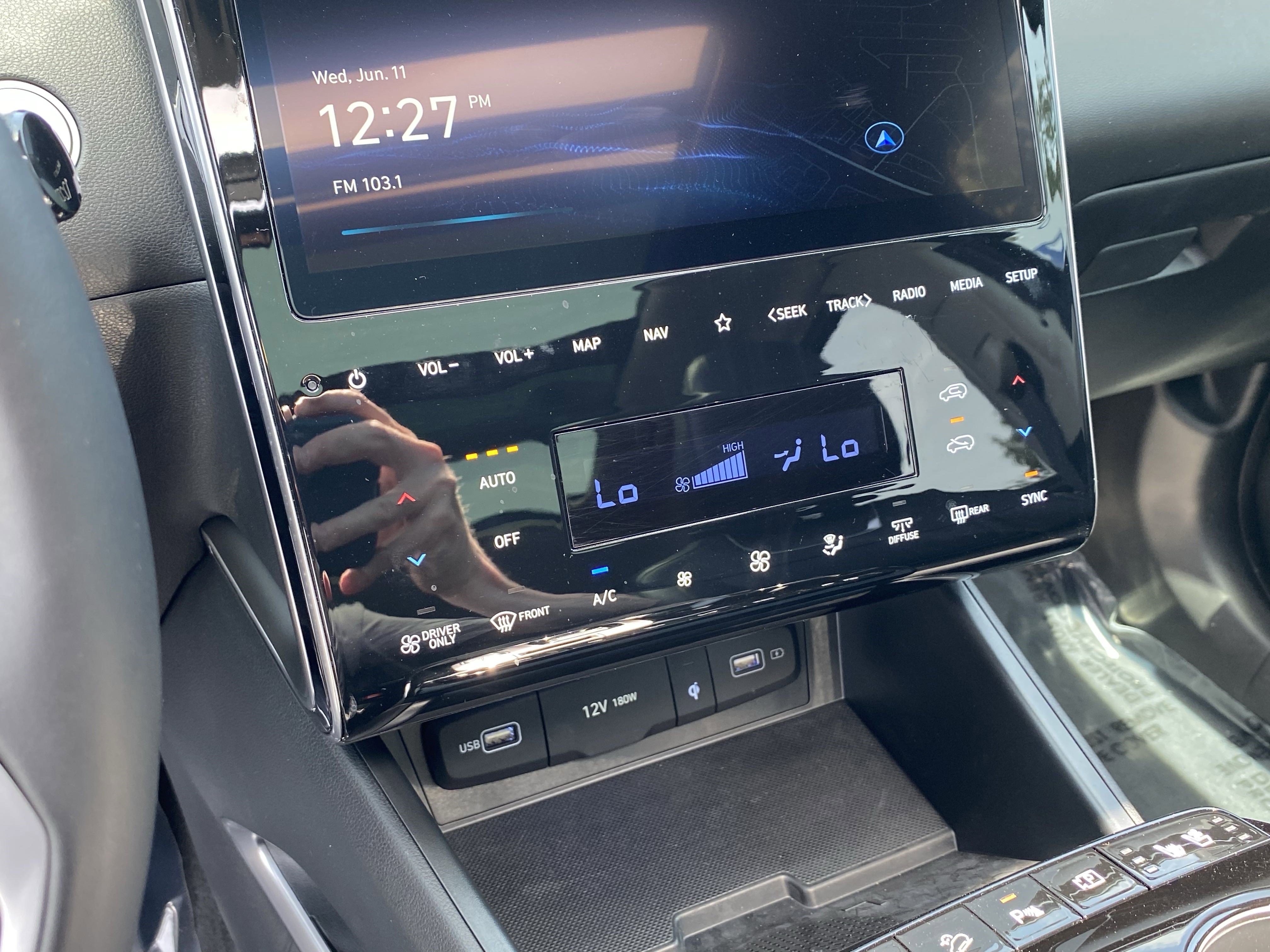 Used 2024 Hyundai Tucson Limited image 23