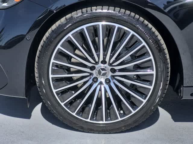 New 2027 Mercedes-Benz E 350 4MATIC Sedan image 2