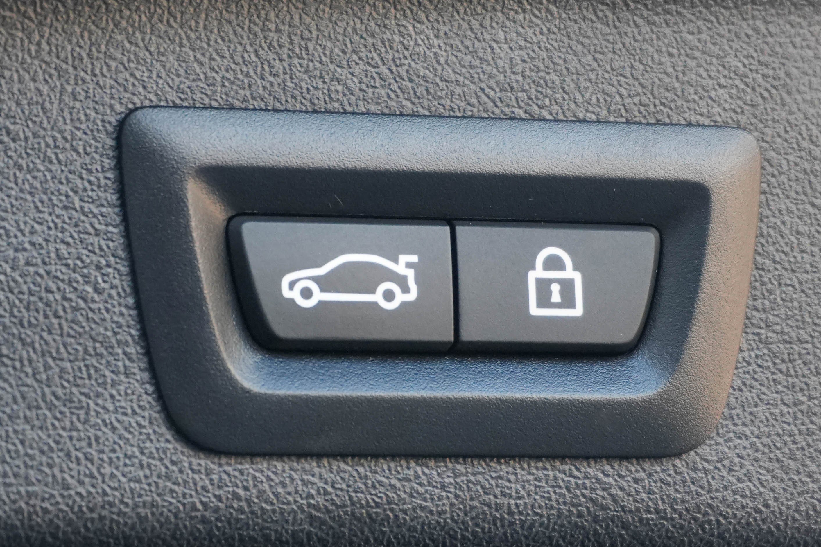 Certified 2023 BMW X5 xDrive40i w/ M Sport Package image 34