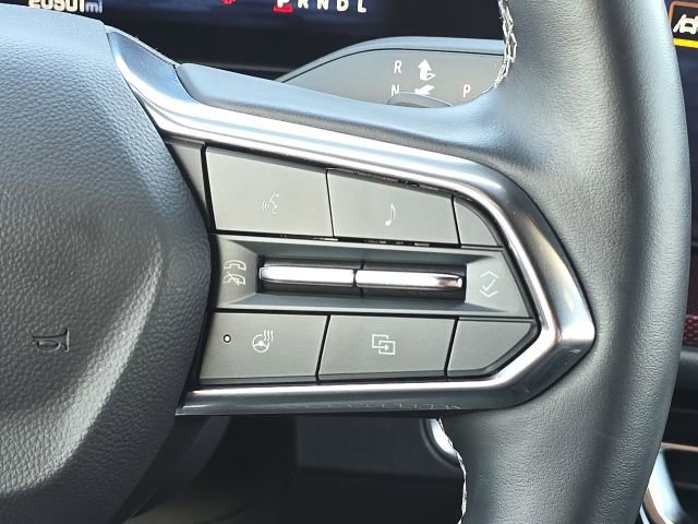 Used 2024 Chevrolet Traverse Z71 image 33