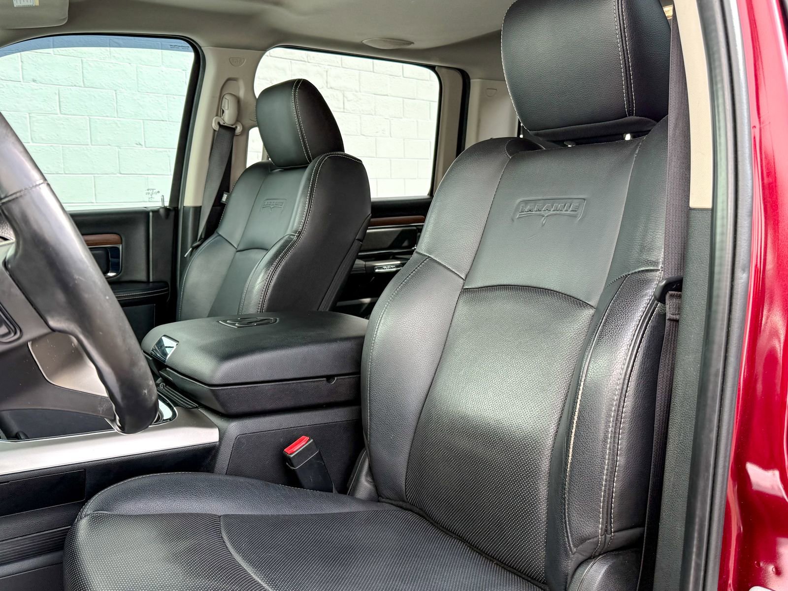 Used 2017 RAM 1500 Laramie w/ Convenience Group image 15