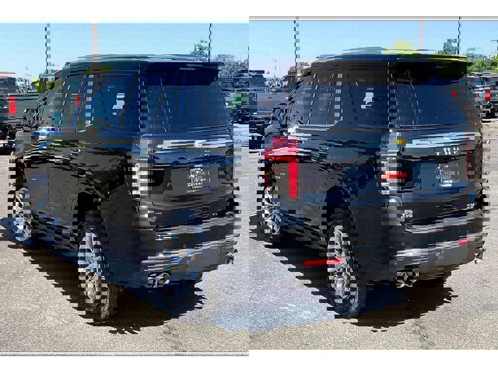 Used 2023 Chevrolet Tahoe Premier image 12