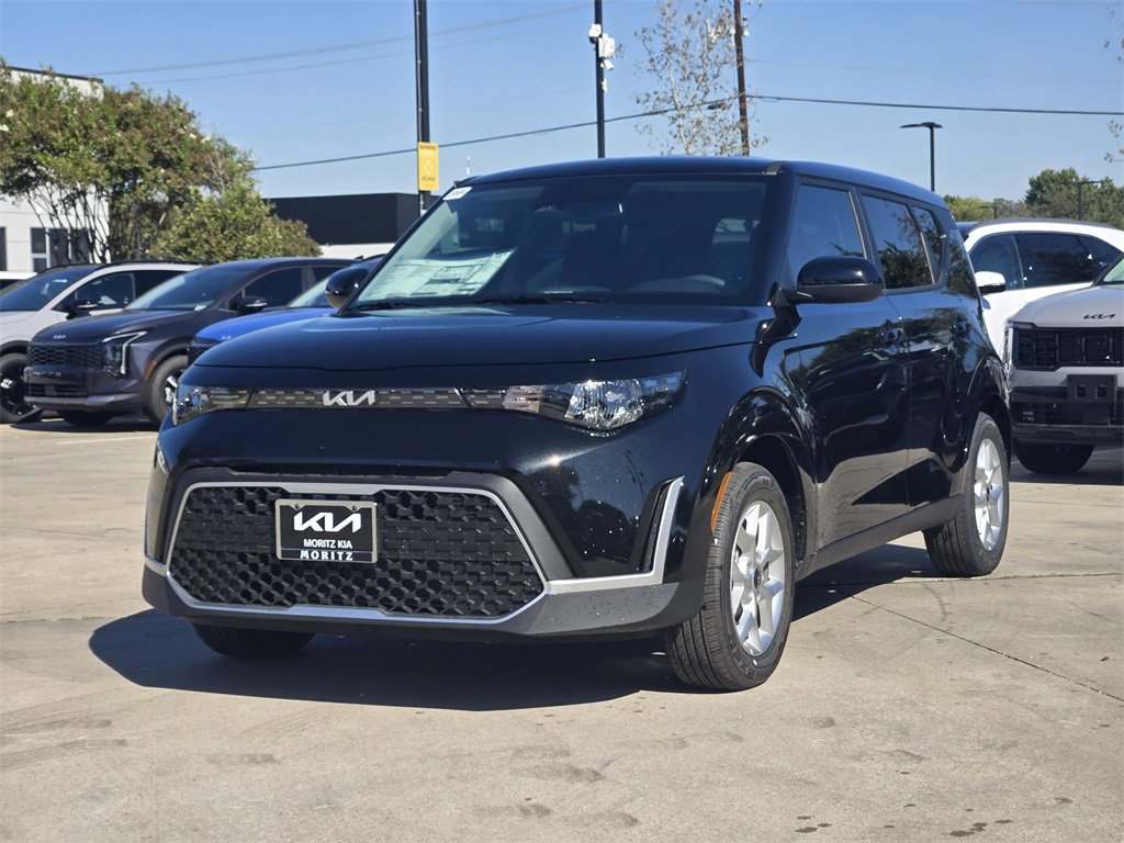 New 2025 Kia Soul S image 2