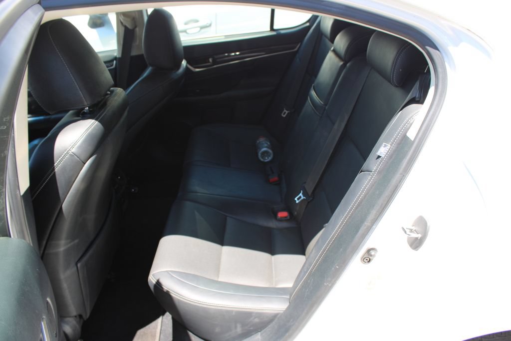 Used 2017 Lexus GS 200t w/ Premium Package RWD image 11