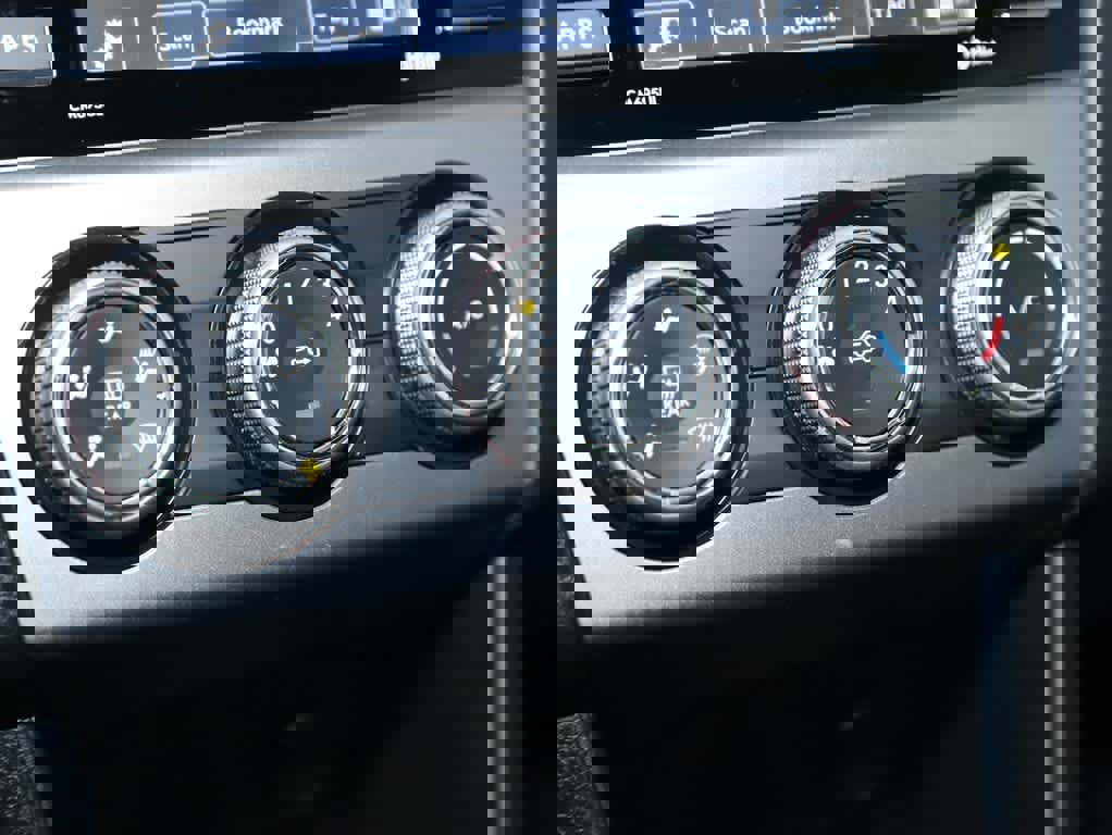 Used 2016 Subaru Impreza 2.0i Premium w/ Popular Package #2 image 28