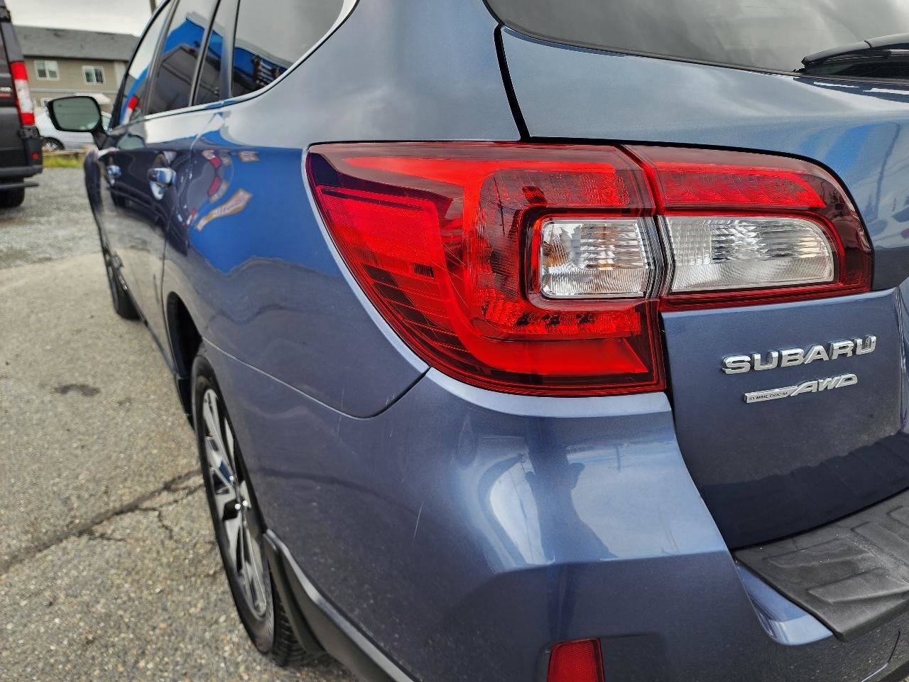 Used 2016 Subaru Outback 2.5i Limited AWD/4WD image 34