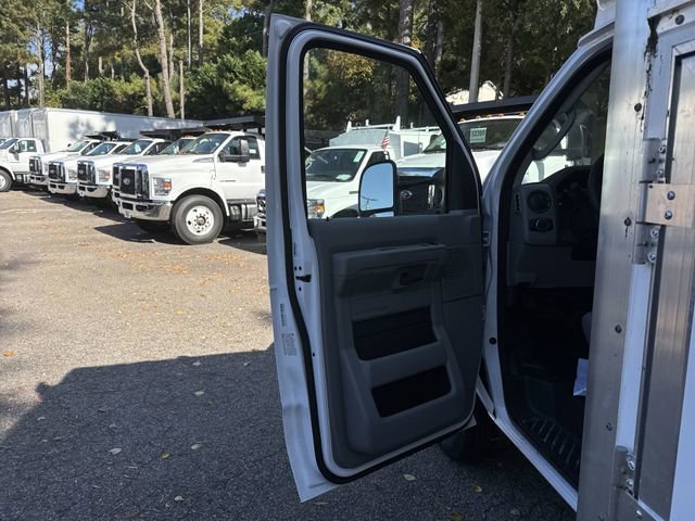 New 2026 Ford E-450 and Econoline 450 Super Duty w/ Power Equipment Group image 19