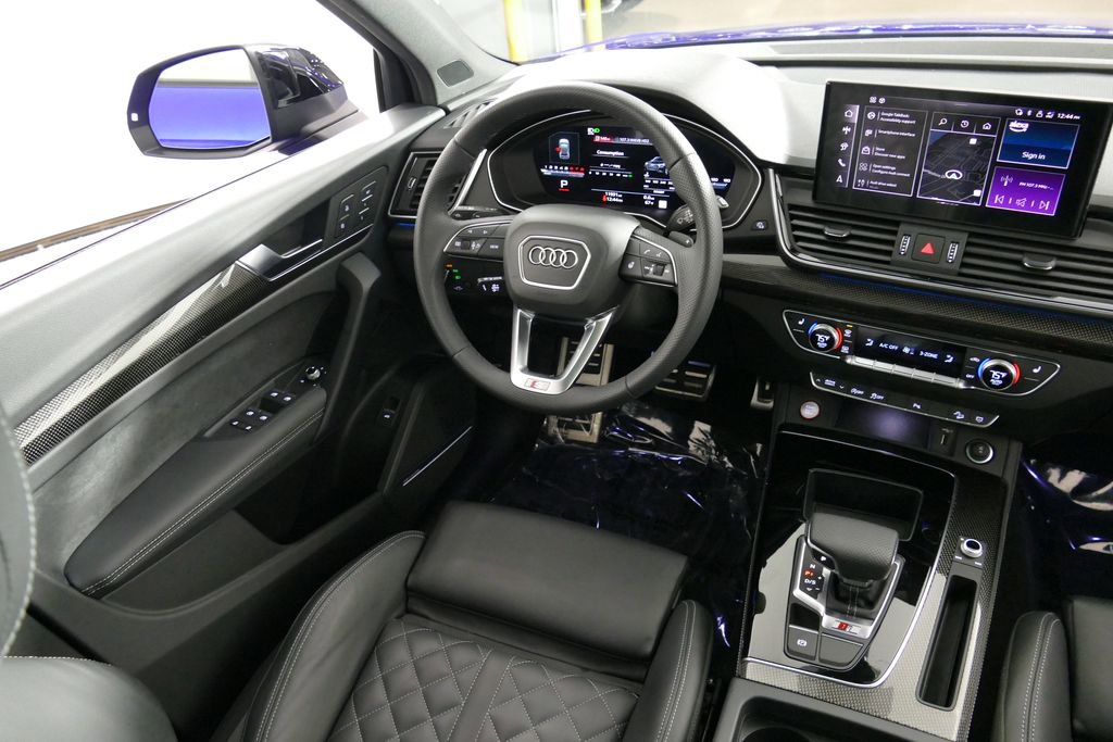 Used 2025 Audi SQ5 Premium Plus AWD/4WD image 17