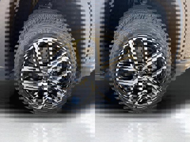 New 2025 Jeep Compass Limited w/ Sun & Sound Group image 20