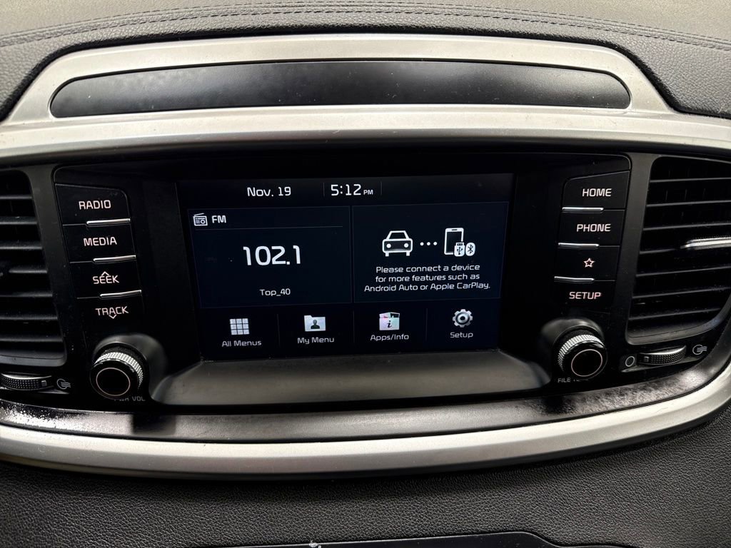 Used 2019 Kia Sorento LX image 26