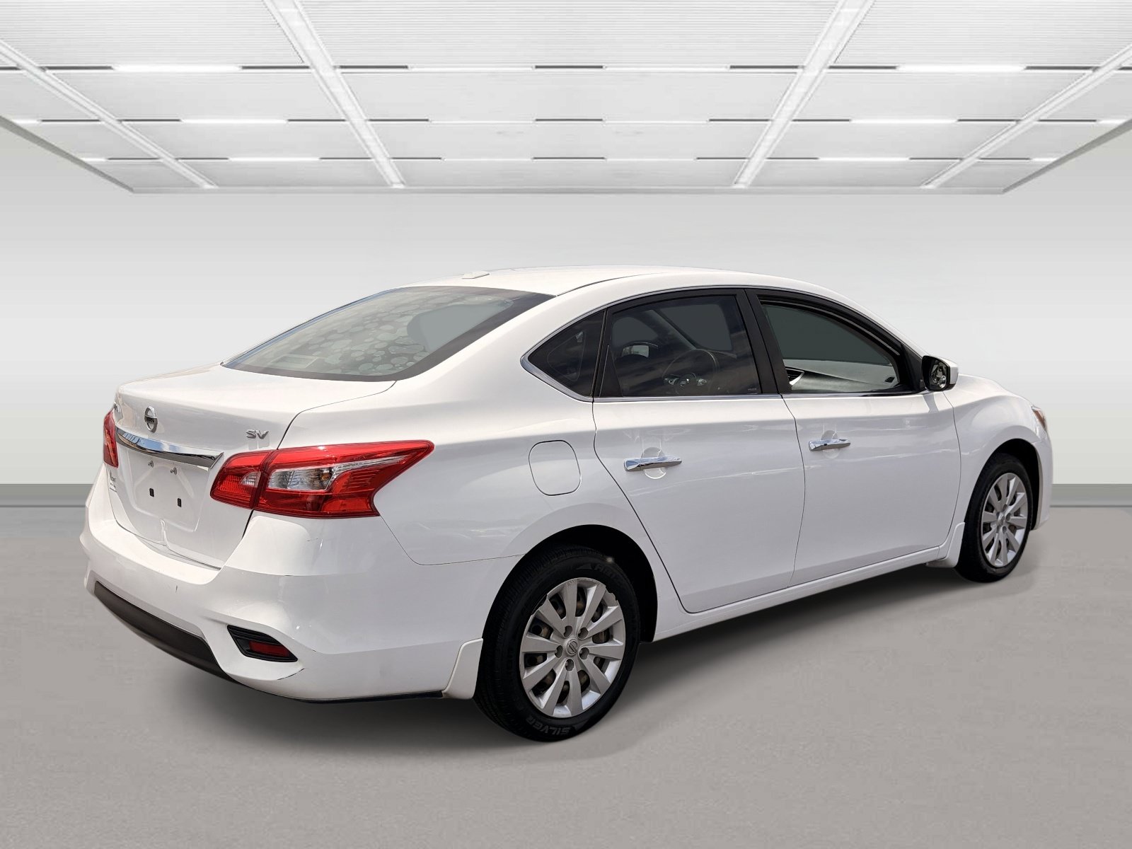 Used 2017 Nissan Sentra SV FWD image 5