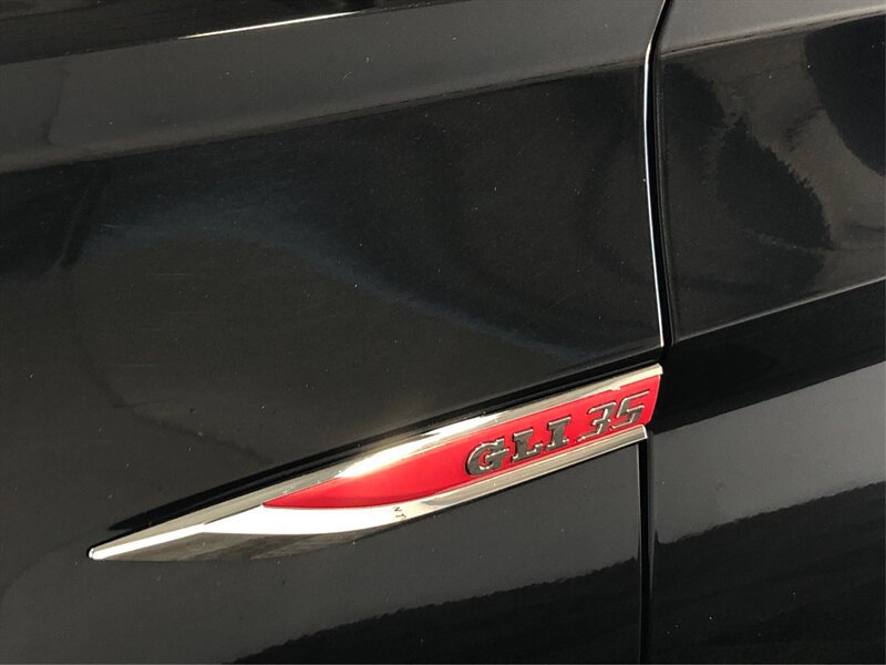 Used 2019 Volkswagen Jetta GLI image 19