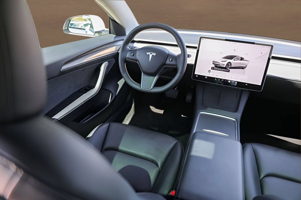 Used 2023 Tesla Model 3 Standard Range RWD image 23