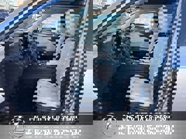 New 2026 Lexus RX 450h AWD image 23