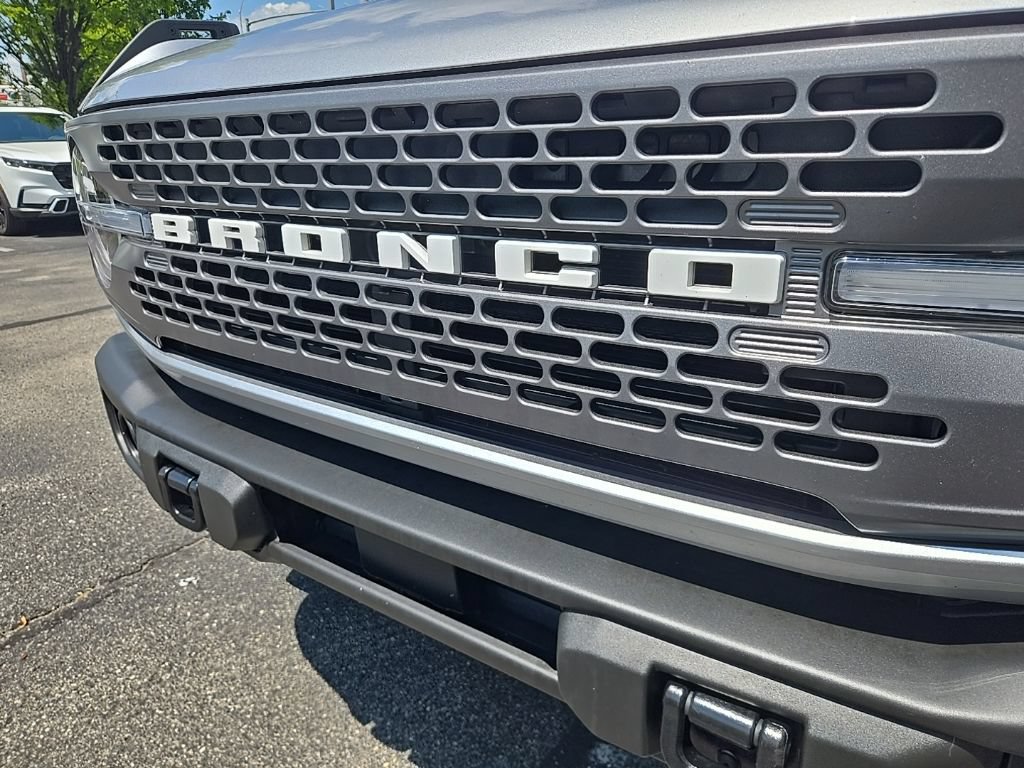 Used 2023 Ford Bronco Badlands w/ Sasquatch Package AWD/4WD image 24