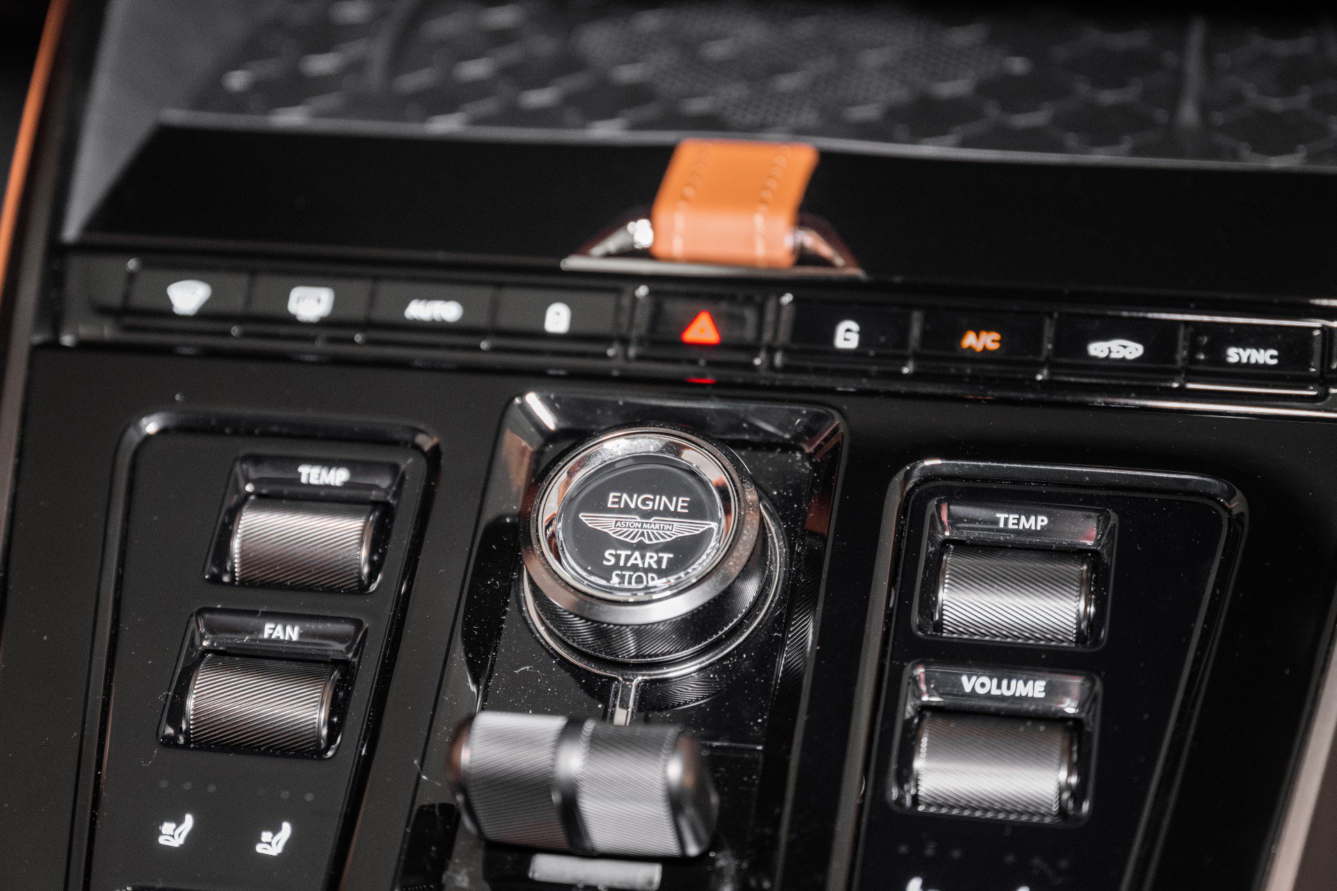New 2026 Aston Martin DBX 707 AWD/4WD image 35