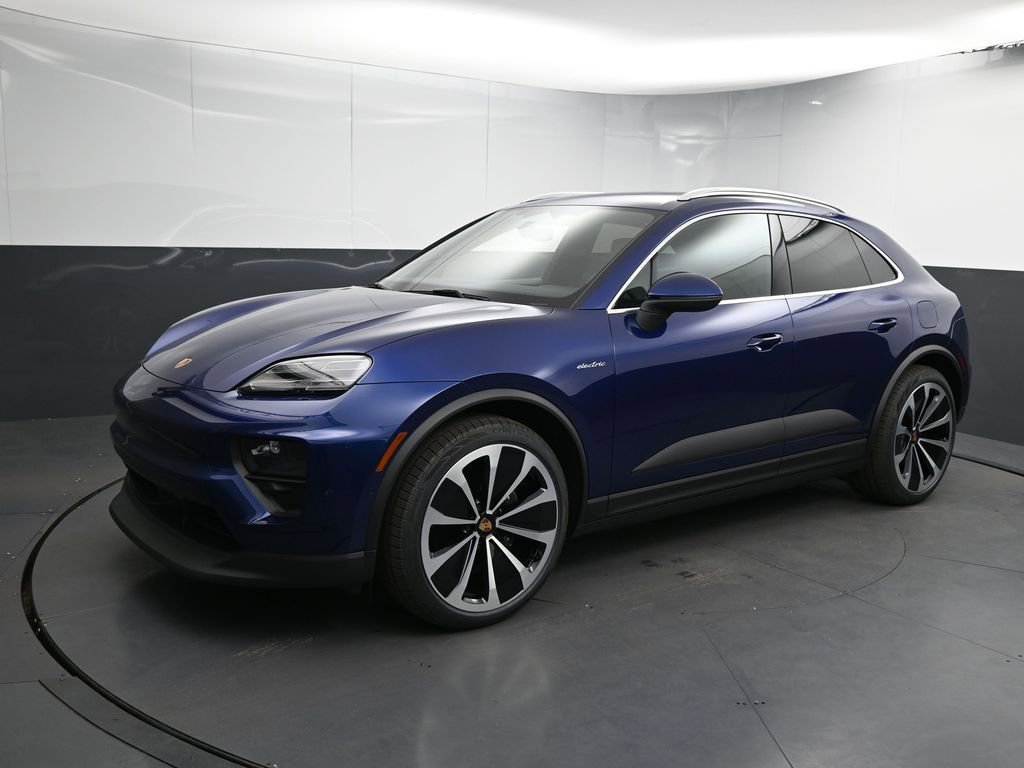 New 2025 Porsche Macan Electric RWD image 4