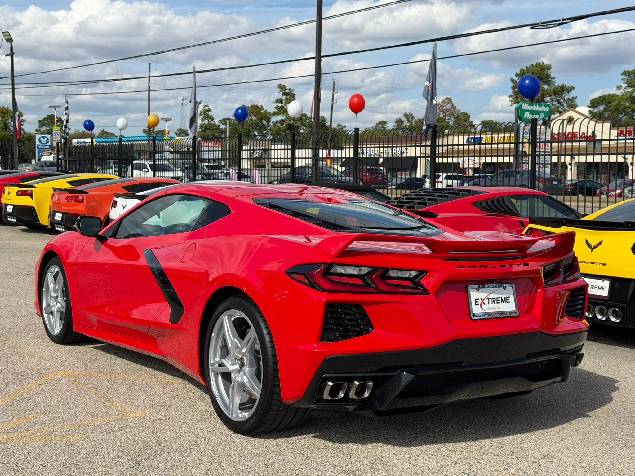 Used 2022 Chevrolet Corvette Stingray Preferred Cpe w/ Z51 Performance Package RWD image 8