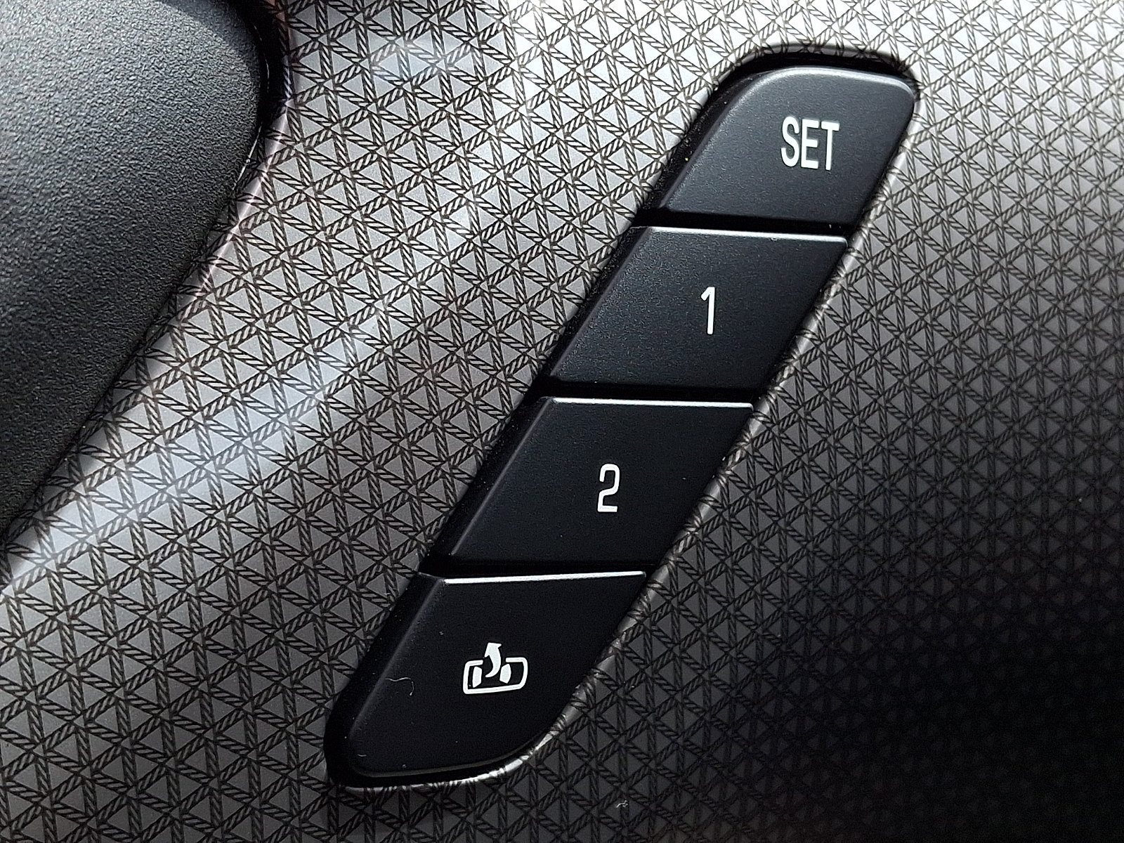Certified 2023 Chevrolet Traverse Premier FWD image 26