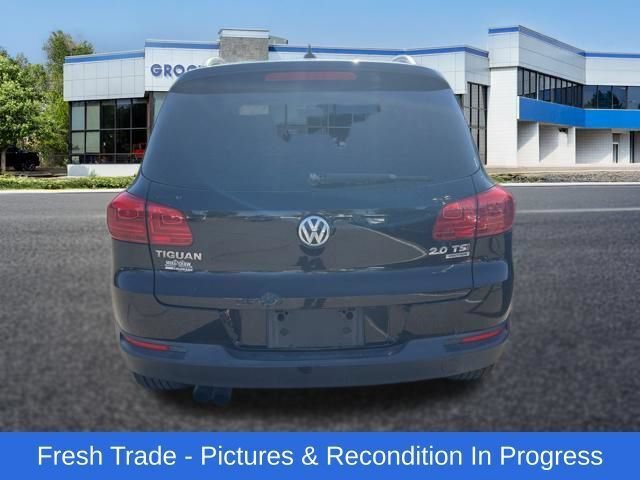Used 2015 Volkswagen Tiguan SEL AWD/4WD image 4