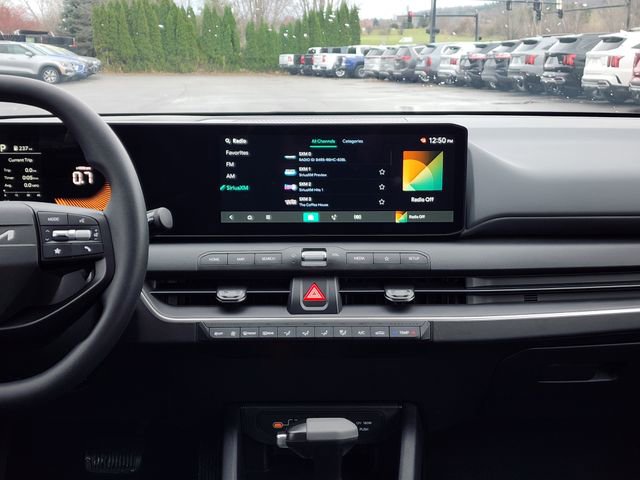 New 2026 Kia K4 FWD image 19