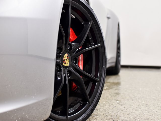 Used 2017 Porsche 911 Carrera 4S image 11