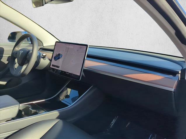 Used 2019 Tesla Model 3 Long Range image 18