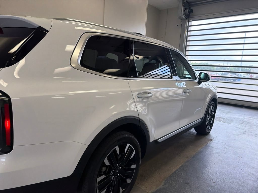 Used 2024 Kia Telluride AWD image 8