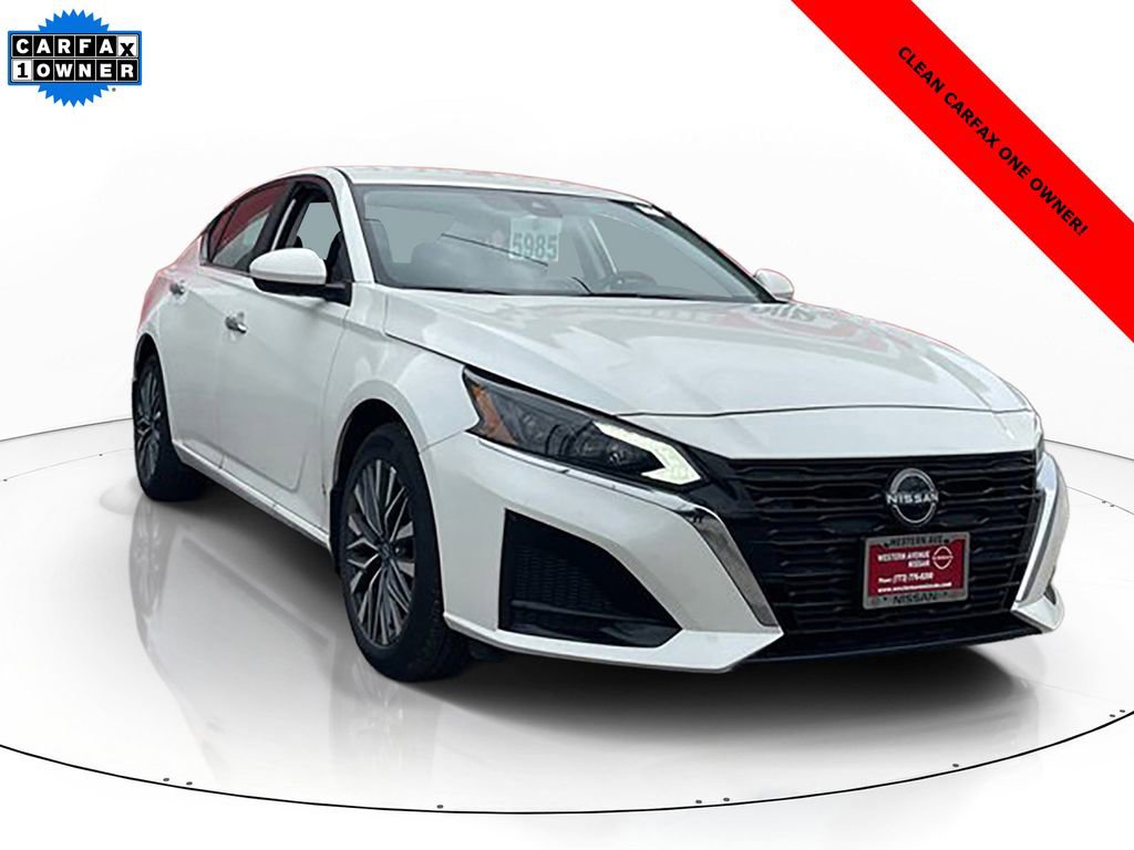 Used 2023 Nissan Altima 2.5 SV AWD/4WD image 1