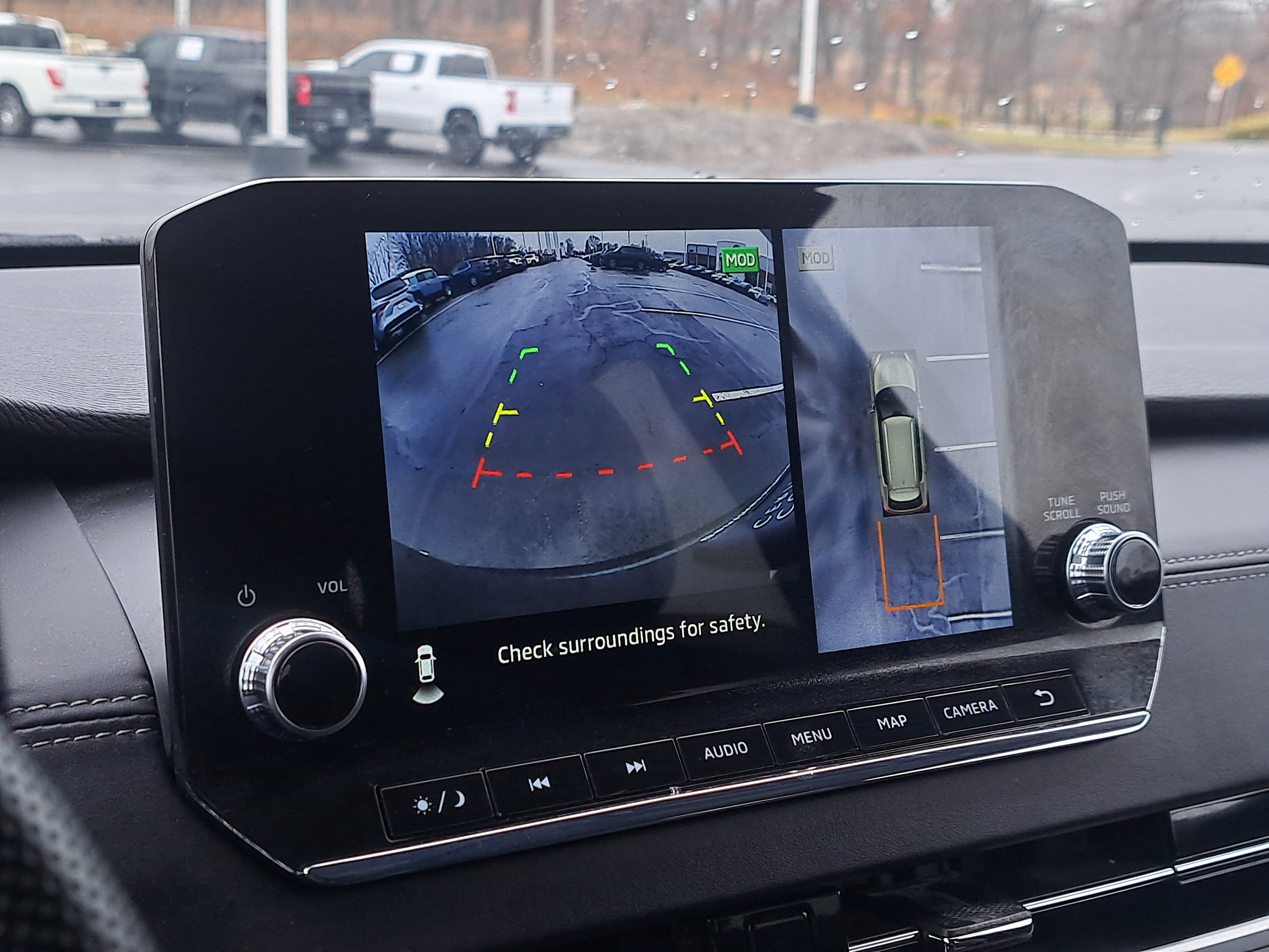 Used 2024 Mitsubishi Outlander SE image 23