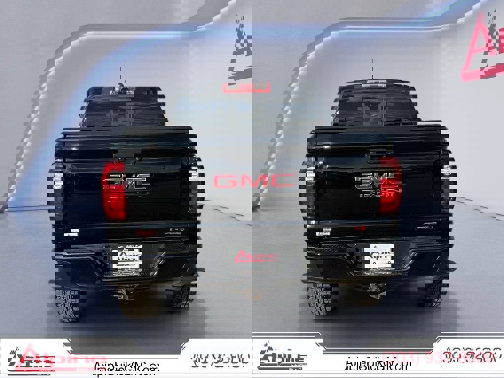 Used 2023 GMC Canyon AT4 image 4