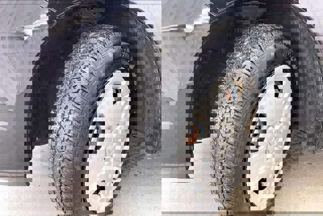 Used 2013 Honda Fit image 32