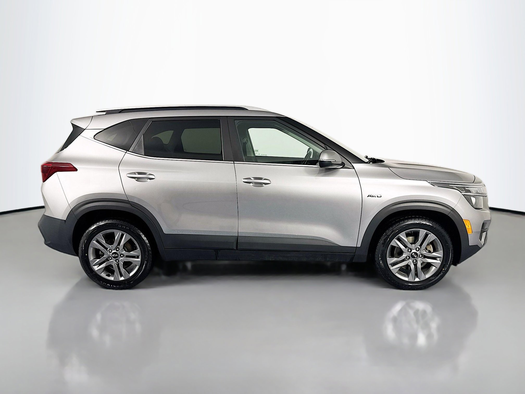 Used 2021 Kia Seltos S image 4