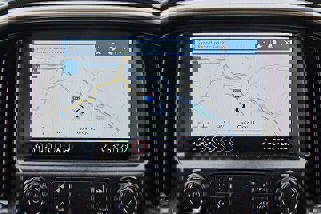 Used 2021 GMC Canyon Denali image 12