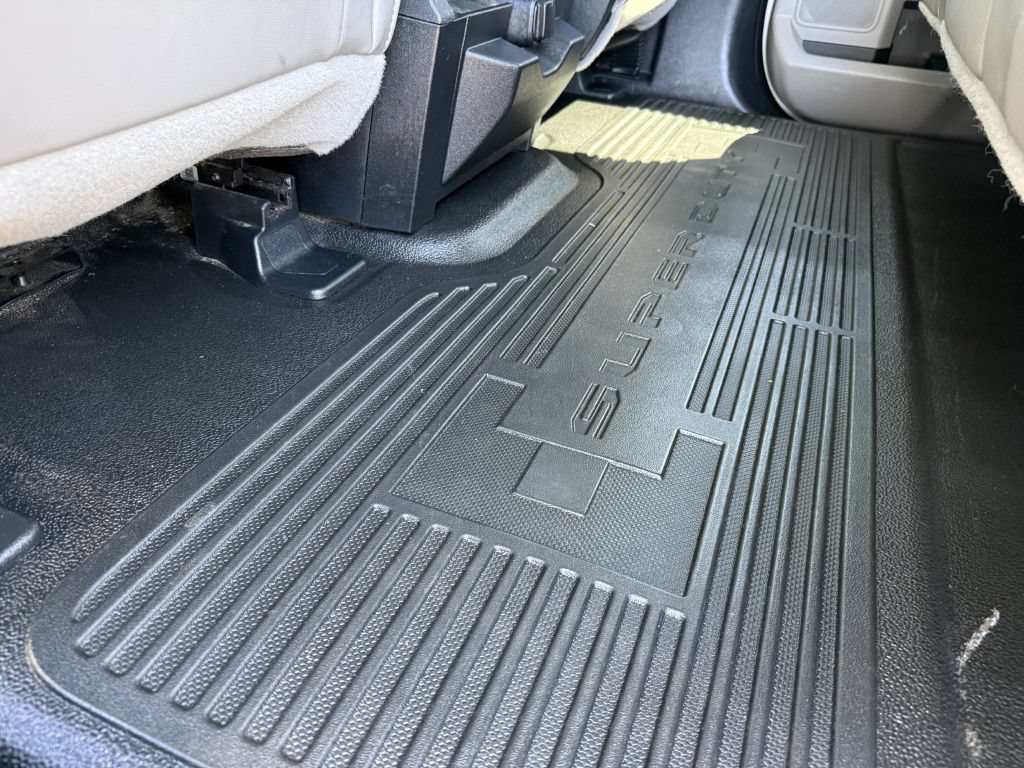 Used 2019 Ford F350 XL w/ Power Equipment Group AWD/4WD image 19