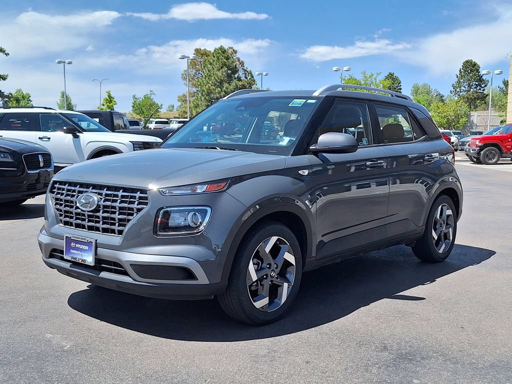 Certified 2024 Hyundai Venue SEL FWD image 7