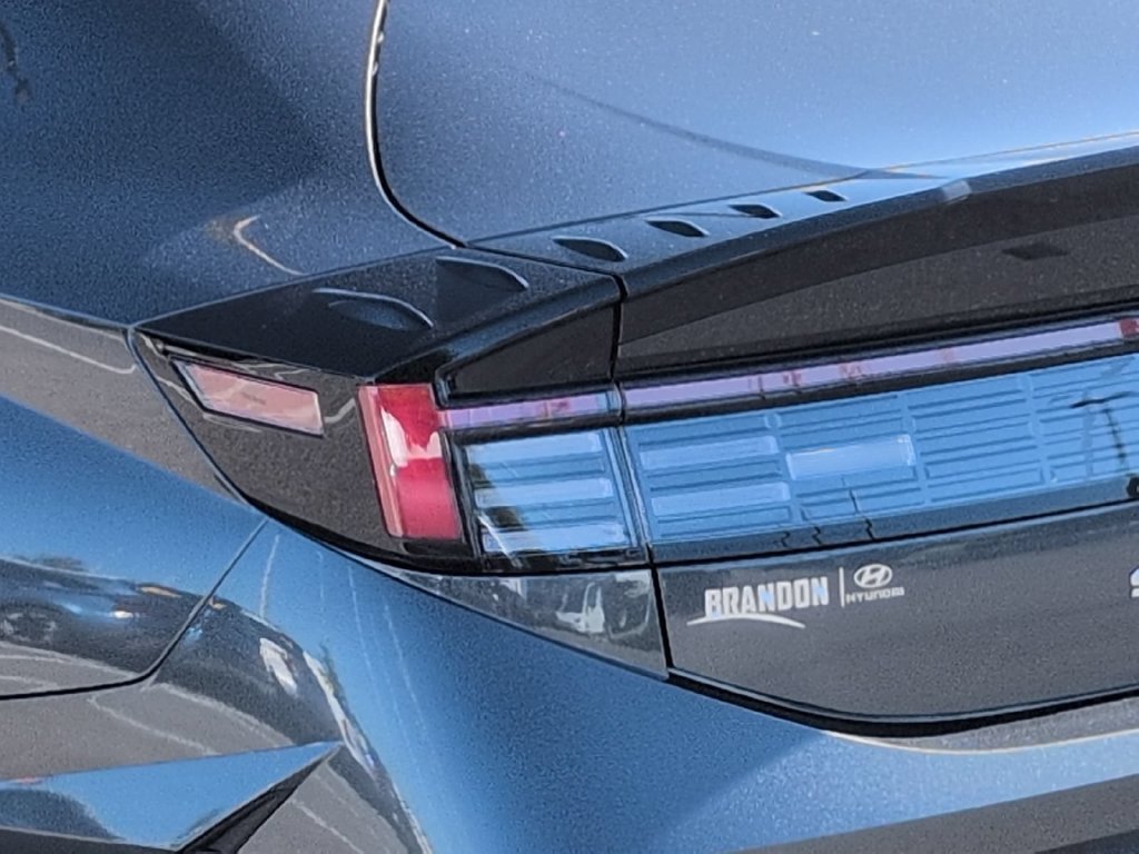 New 2027 Hyundai Sonata SE FWD image 8