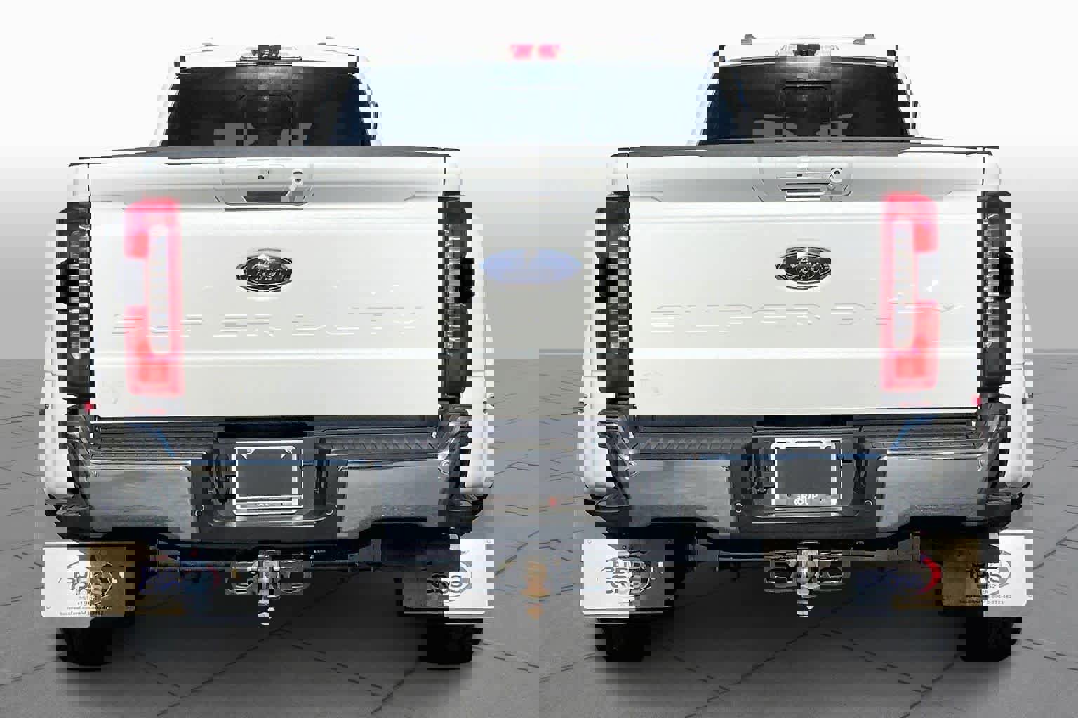 Used 2025 Ford F350 Lariat image 5