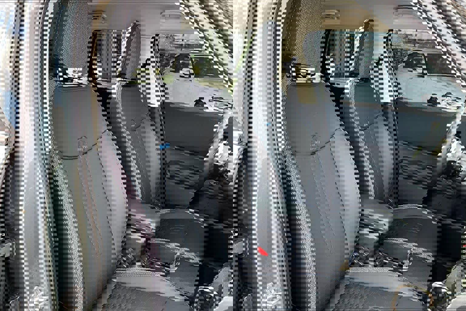 Used 2025 MINI Cooper Countryman S w/ Comfort Package Max image 9