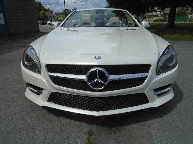 Used 2013 Mercedes-Benz SL 550 image 4