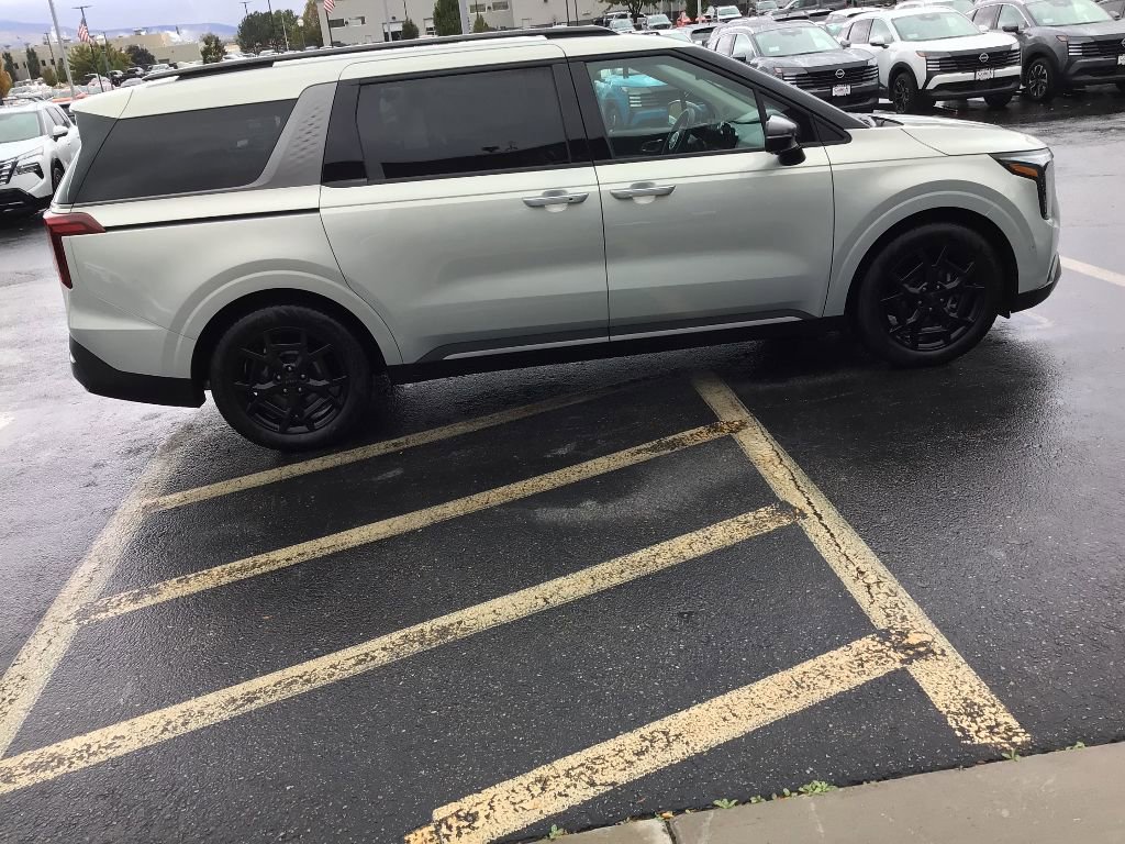 New 2026 Kia Carnival image 6