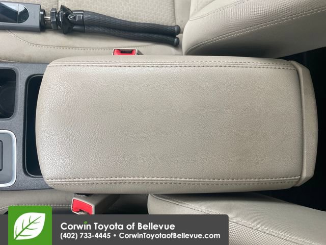 Used 2018 Ford Escape SE w/ SE Sync 3 Package AWD/4WD image 15