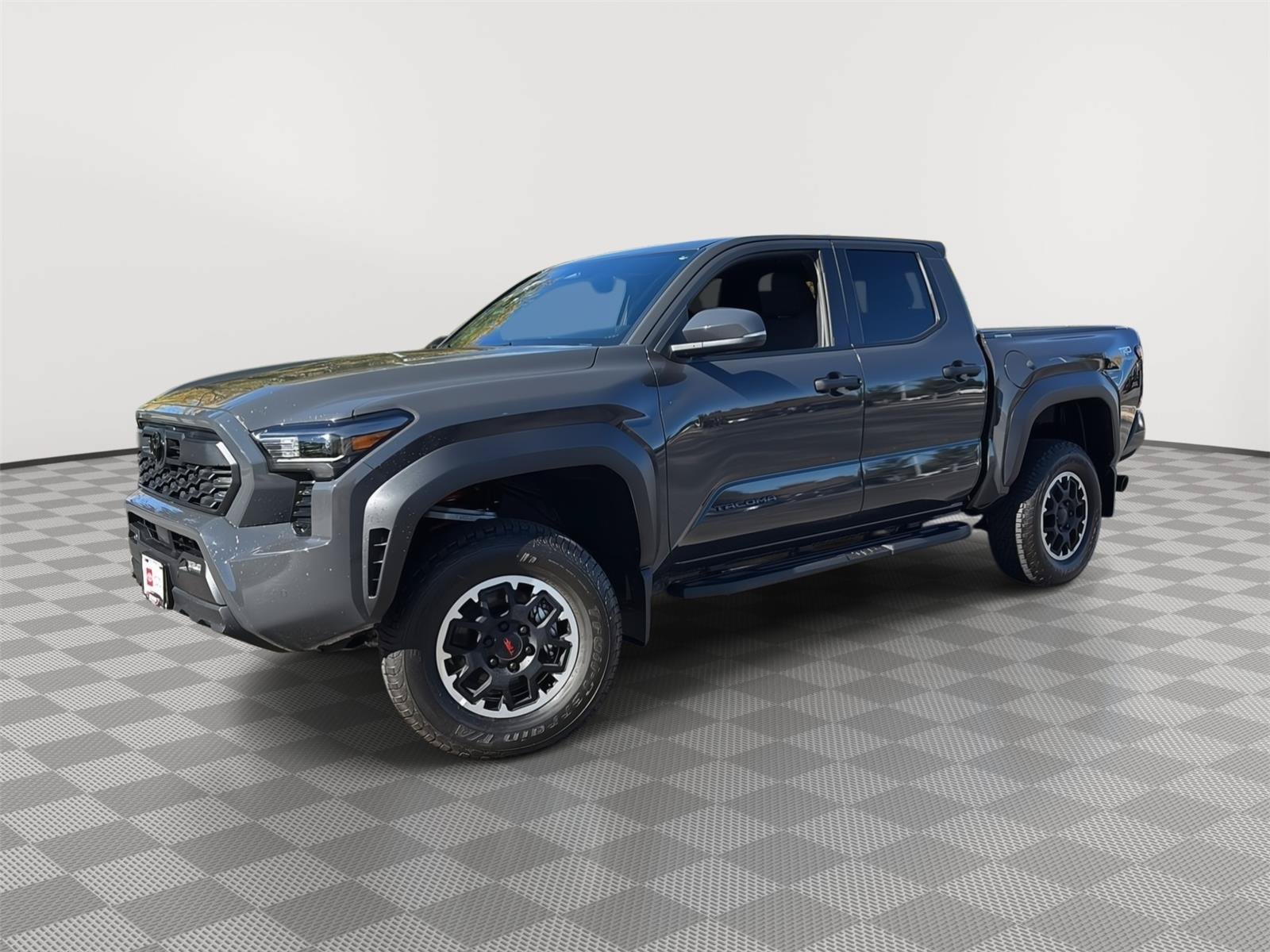 Used 2026 Toyota Tacoma TRD Off-Road w/ TRD Off Road Upgrade Package AWD/4WD image 1