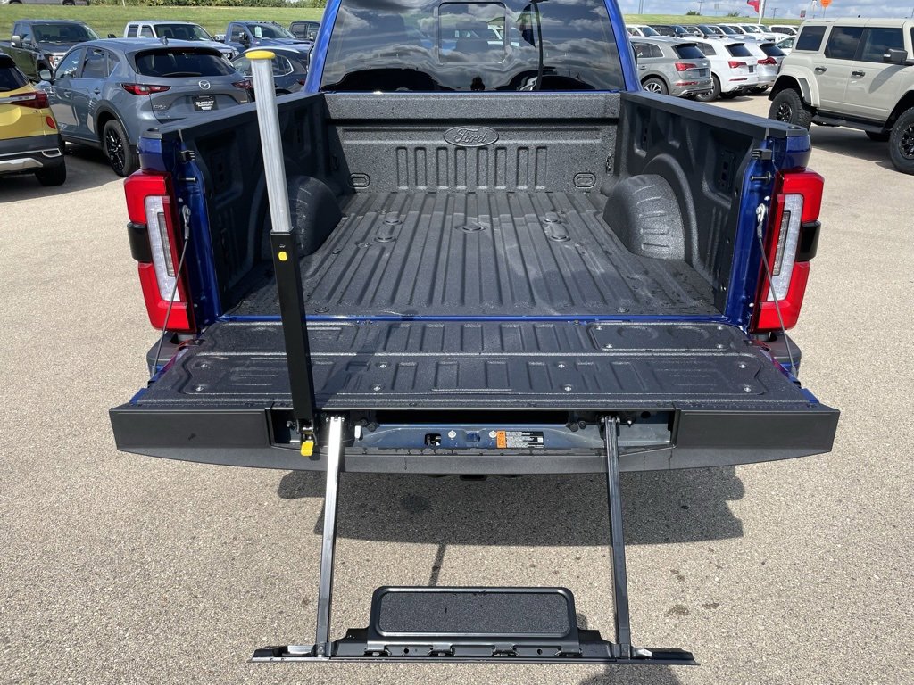 New 2026 Ford F250 Platinum image 36