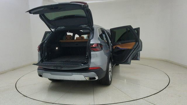 Used 2026 BMW X5 xDrive40i image 75