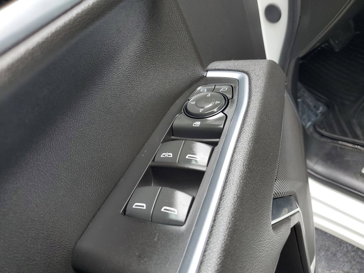 Used 2025 Chevrolet Silverado 1500 RST AWD/4WD image 19