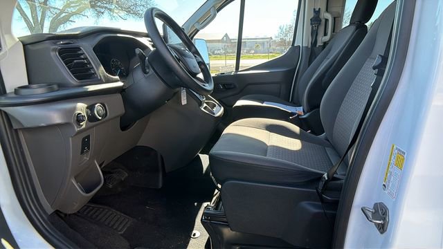 Used 2024 Ford Transit 350 XLT image 9